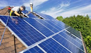 Service d'installation de photovoltaïque et tuiles photovoltaïques à Cerans-Foulletourte